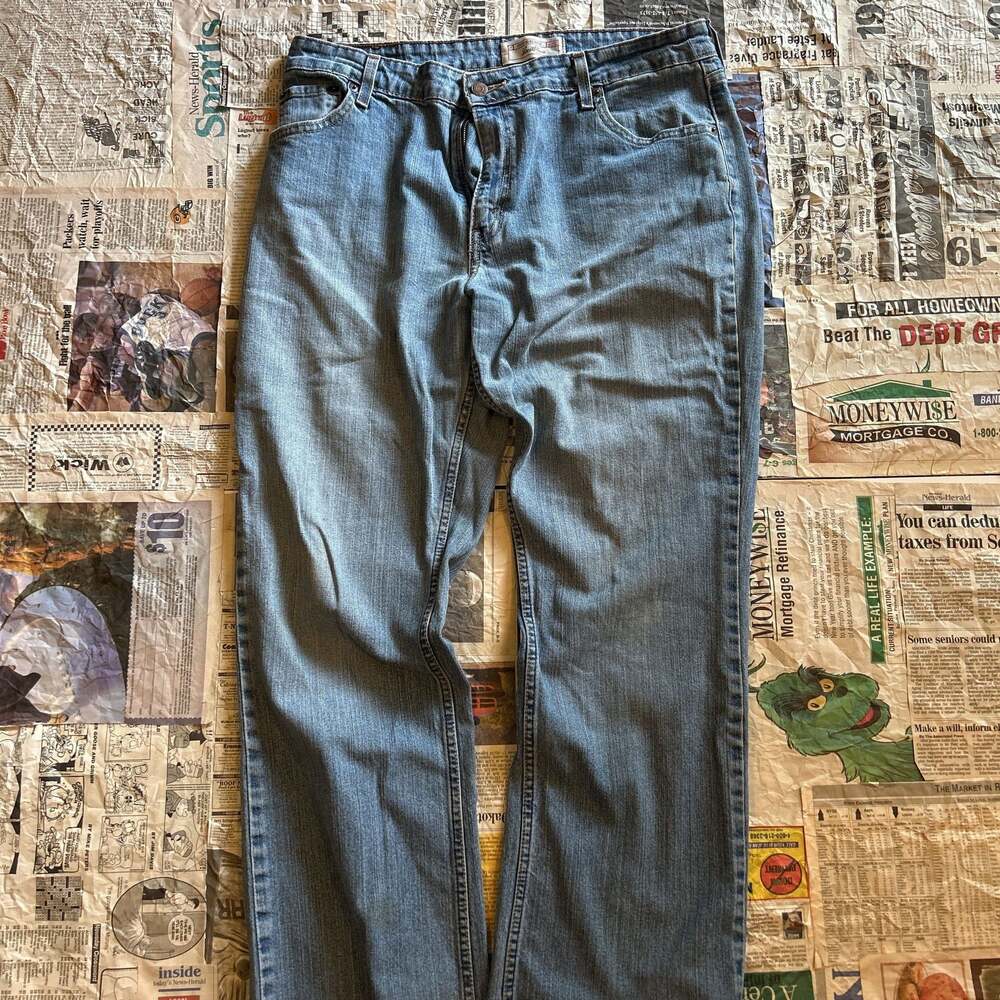 Levi's 559 Blue Jeans Relaxed Straight Denim Pants Women’s sz 16 Made In Jordan